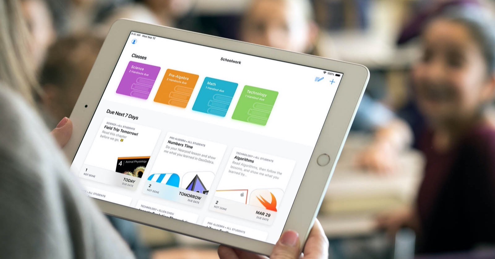 iPad i skolen: På tide med en ny gnist? Ipad i skolen – En teknologisk snarvei eller pedagogisk